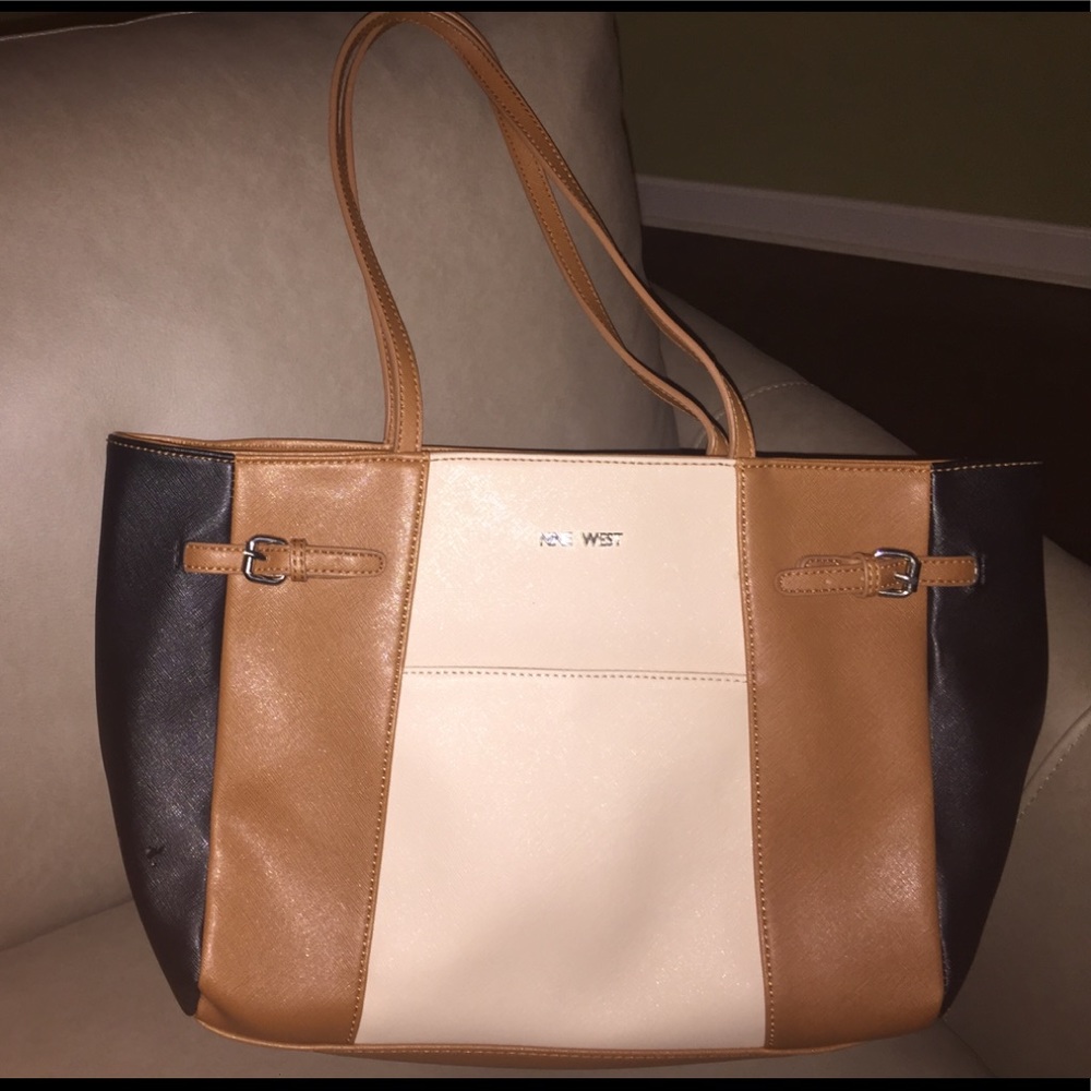 Nine West large tote/shoulder bag in neutrals